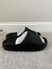 Yeezy YS-01 ‘Black’